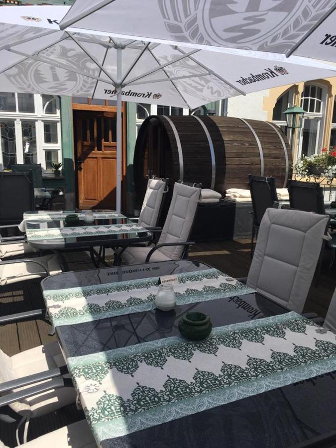 Alte Landratsvilla Hotel Bender Westerburg  Exteriör bild